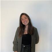 Profesora de refuerzo para la asignatura de Economía en Bachillerato y preparación para selectividad.